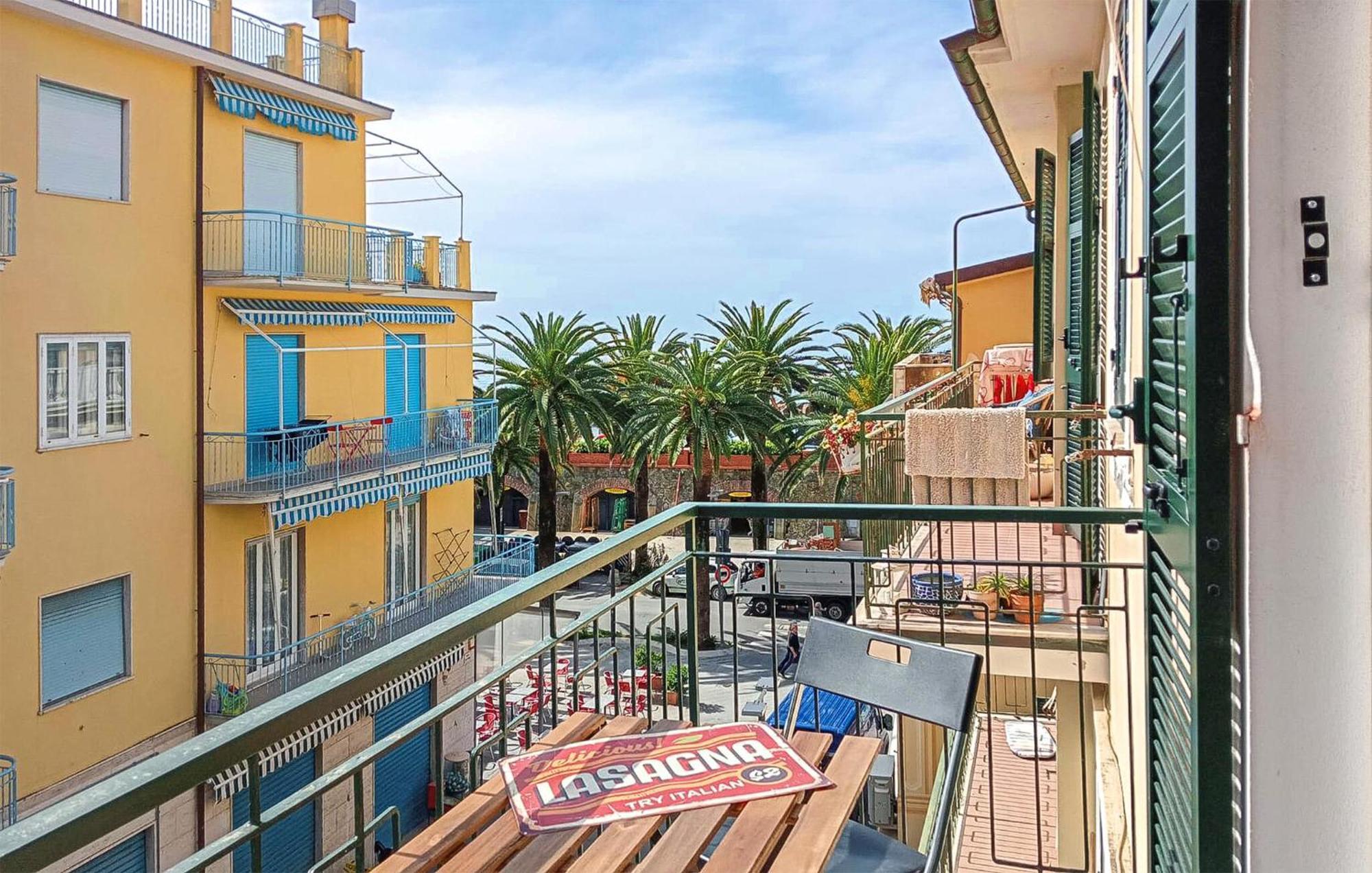 Nice Apartment In Moneglia With Kitchen Ngoại thất bức ảnh